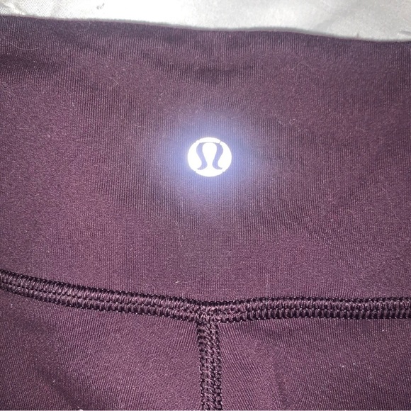 LULULEMON Burgundy Cropped Leggings 4 - Picture 5 of 5